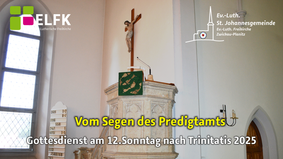 Blick auf Kanzel und Kruzifix der Ev.-Luth. St. Johanneskirche in Zwickau-Planitz