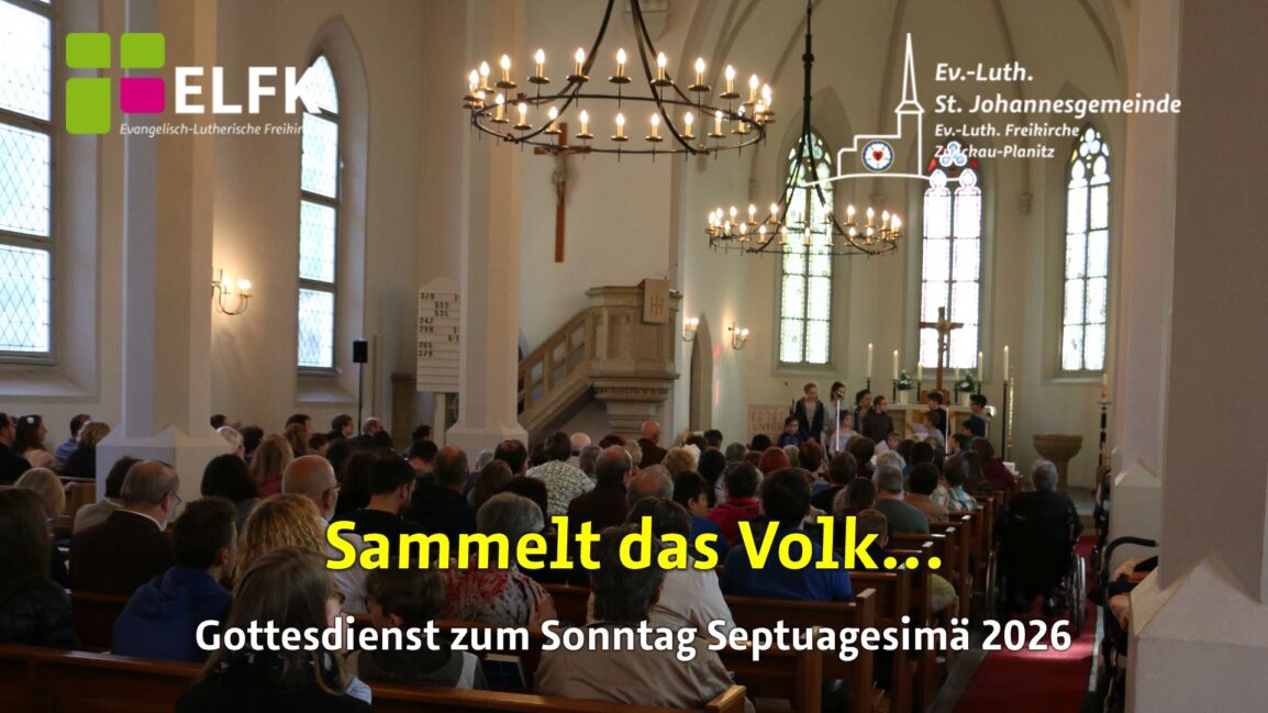 Bild von hinten in vollbesetzte Kirche